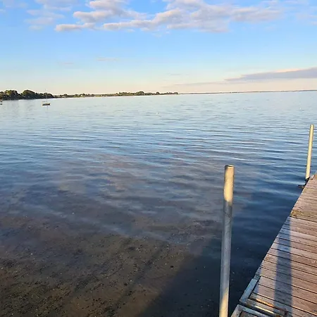 10 Person In Sjolund-by Traum *