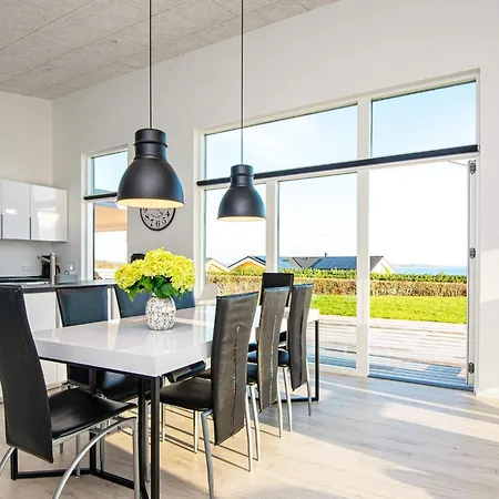 Semesterbostad 10 Person In Sjolund-by Traum *